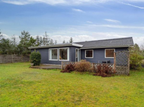 Holiday Home Suvi - 700m from the sea by Interhome, Hals